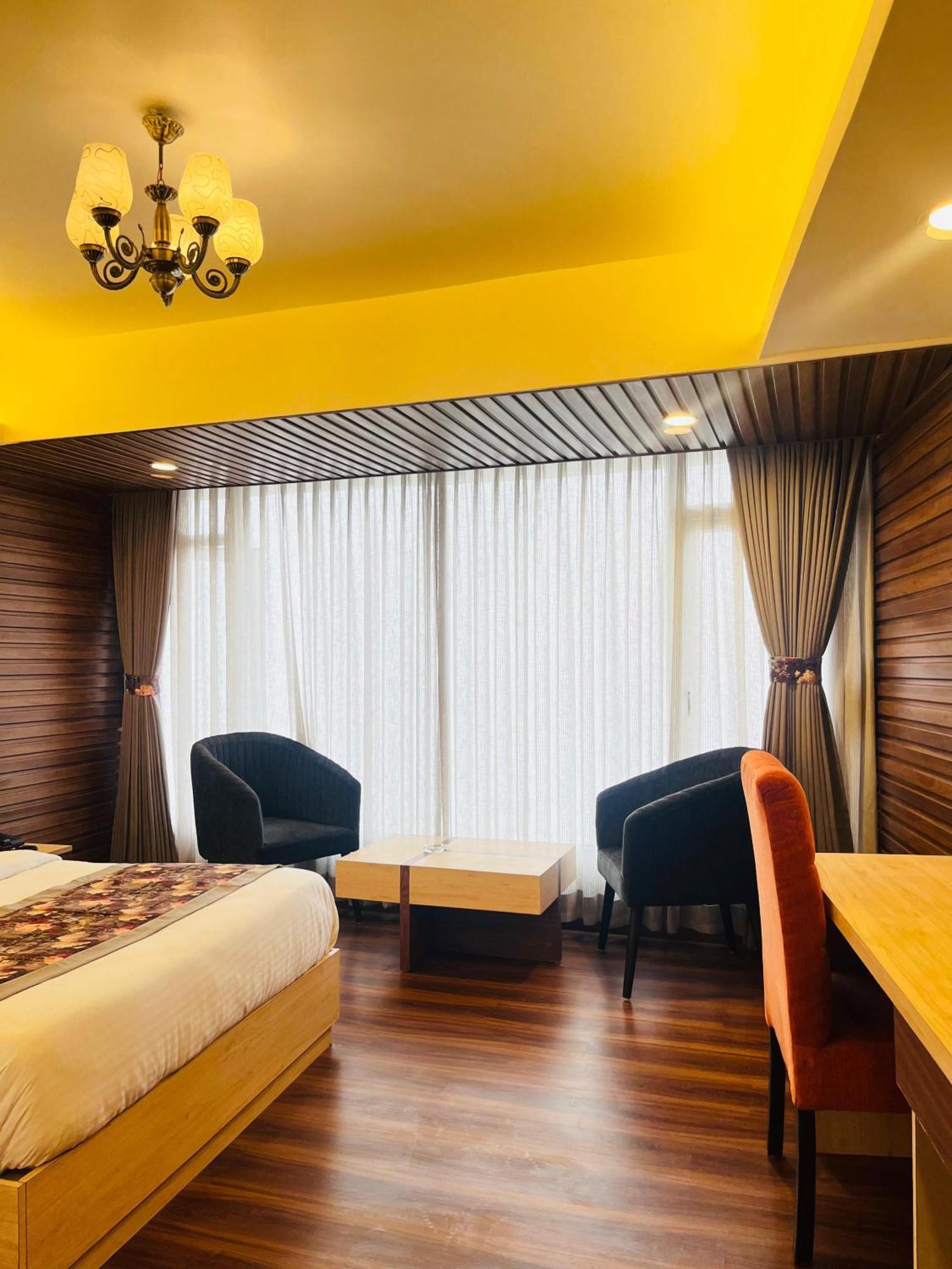 Hotel Broadway Boutique Mall Road Darjeeling - A Luxury Collection - Best Seller Exterior foto